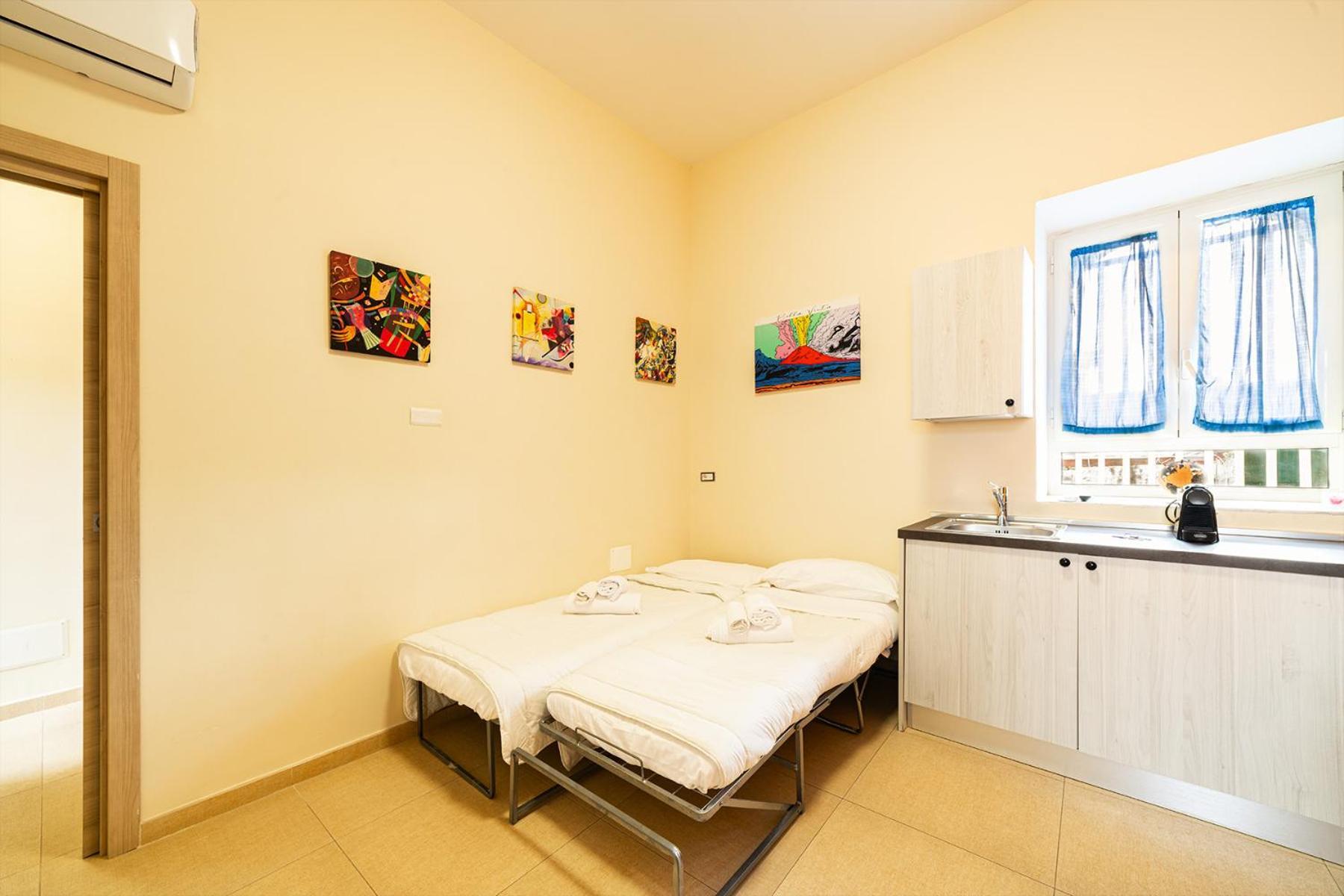 Bed and Breakfast Corso 138 - Sleep & Fly - By Domusextra Neapol Exteriér fotografie
