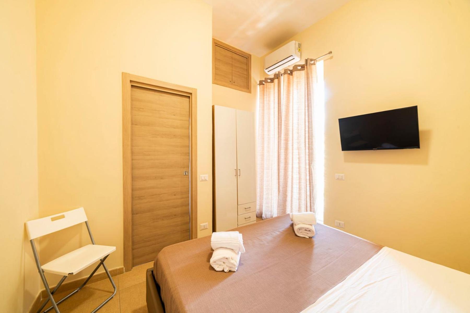 Bed and Breakfast Corso 138 - Sleep & Fly - By Domusextra Neapol Exteriér fotografie