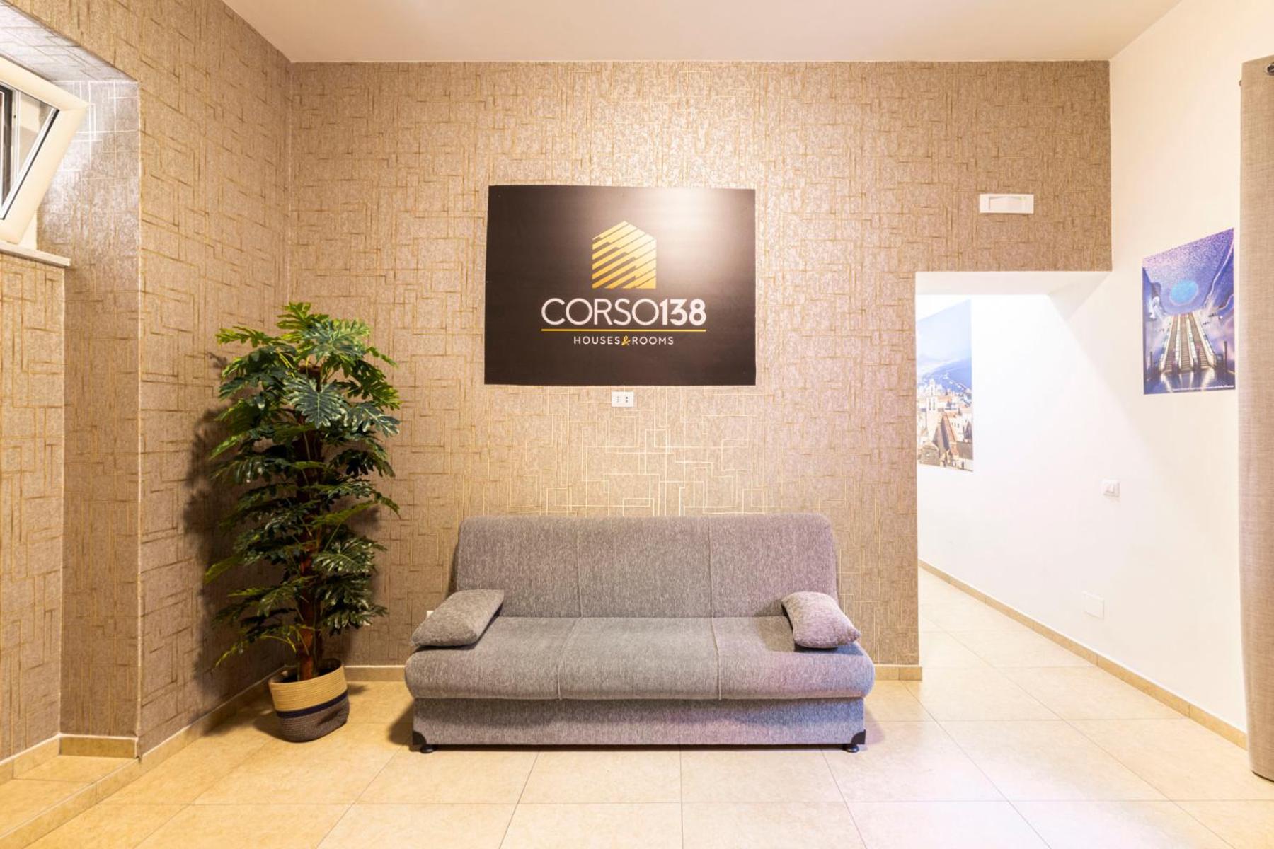 Bed and Breakfast Corso 138 - Sleep & Fly - By Domusextra Neapol Exteriér fotografie